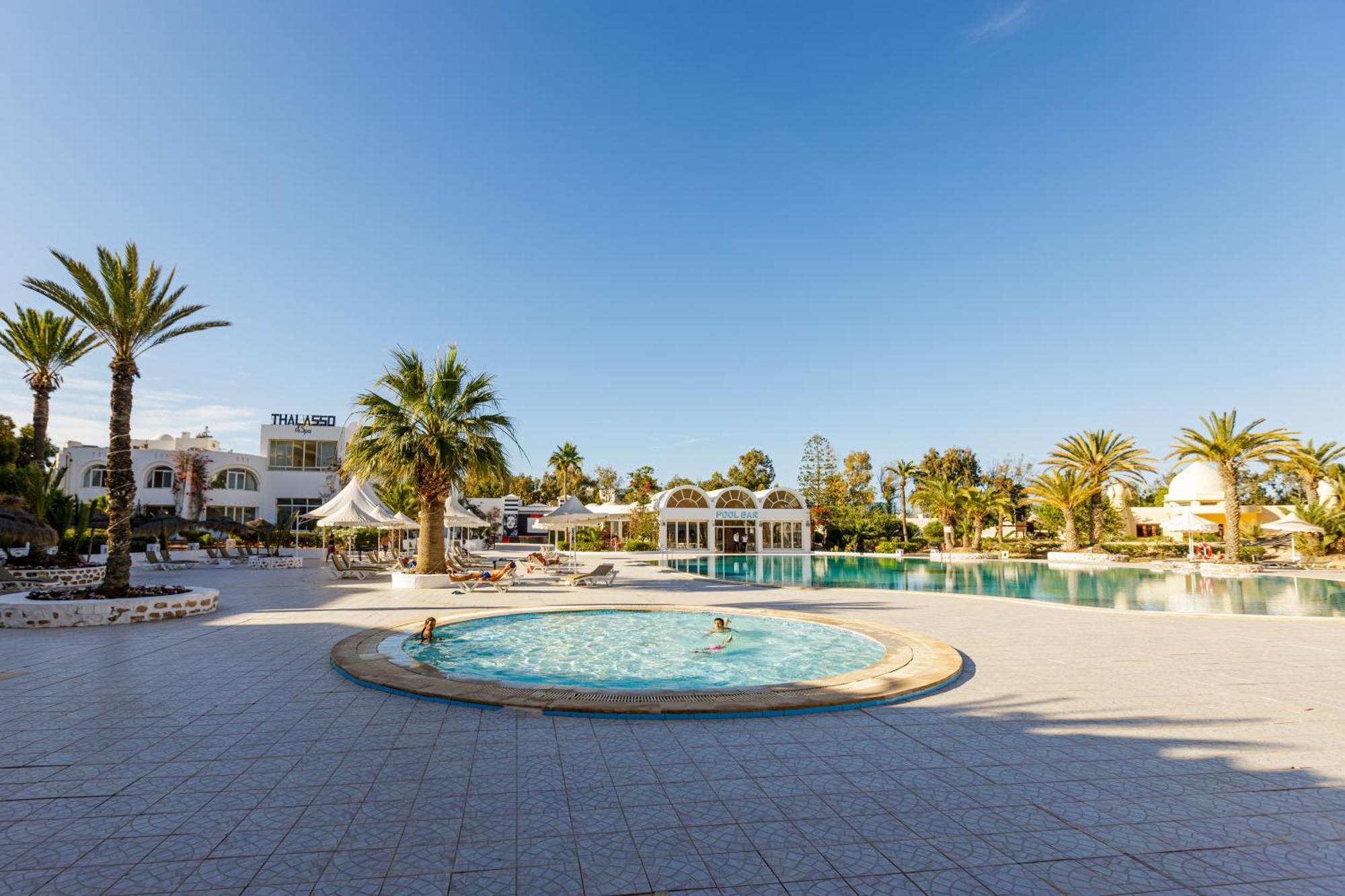 Iris Hotel & Thalasso Mezraia Exteriör bild